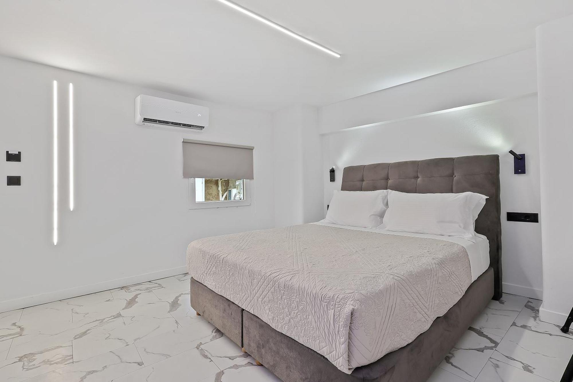 Your Cube Place At Ermou - Plaka Афіни Екстер'єр фото